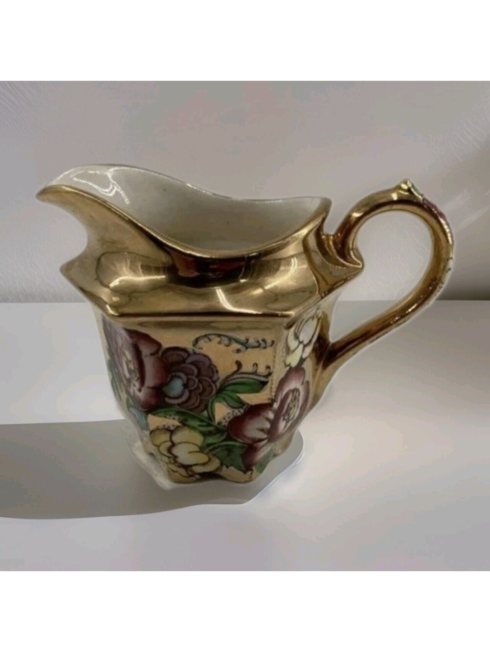 Sadler England Gold Floral Porcelain Decorative Swirl Creamer With Handle